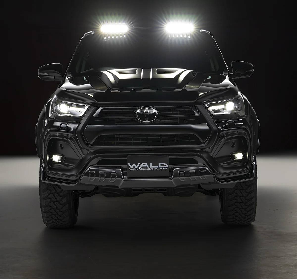 ชุดแต่ง TOYOTA HILUX SPORTS LINE BLACK BISON EDITION HALF TYPE WALD Japan