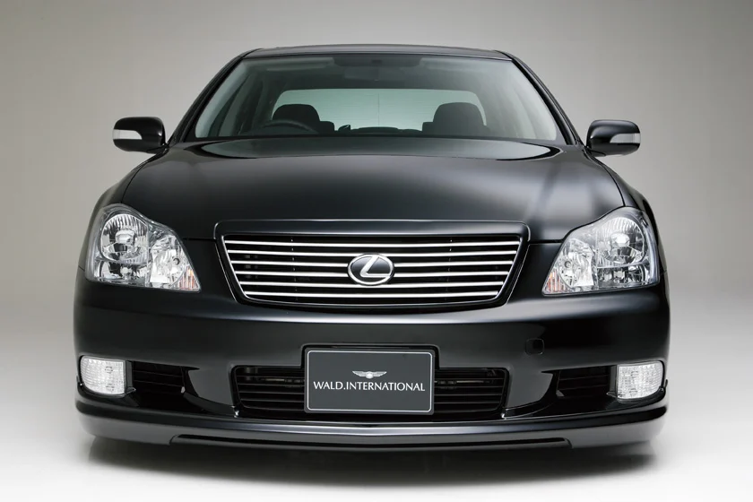 ชุดแต่ง TOYOTA CROWN ATHLETE EXECUTIVE LINE WALD Japan