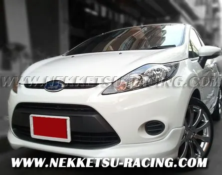 ชุดแต่งรอบคันสำหรับ Ford Fiesta รุ่น 5 ประตู ABS
