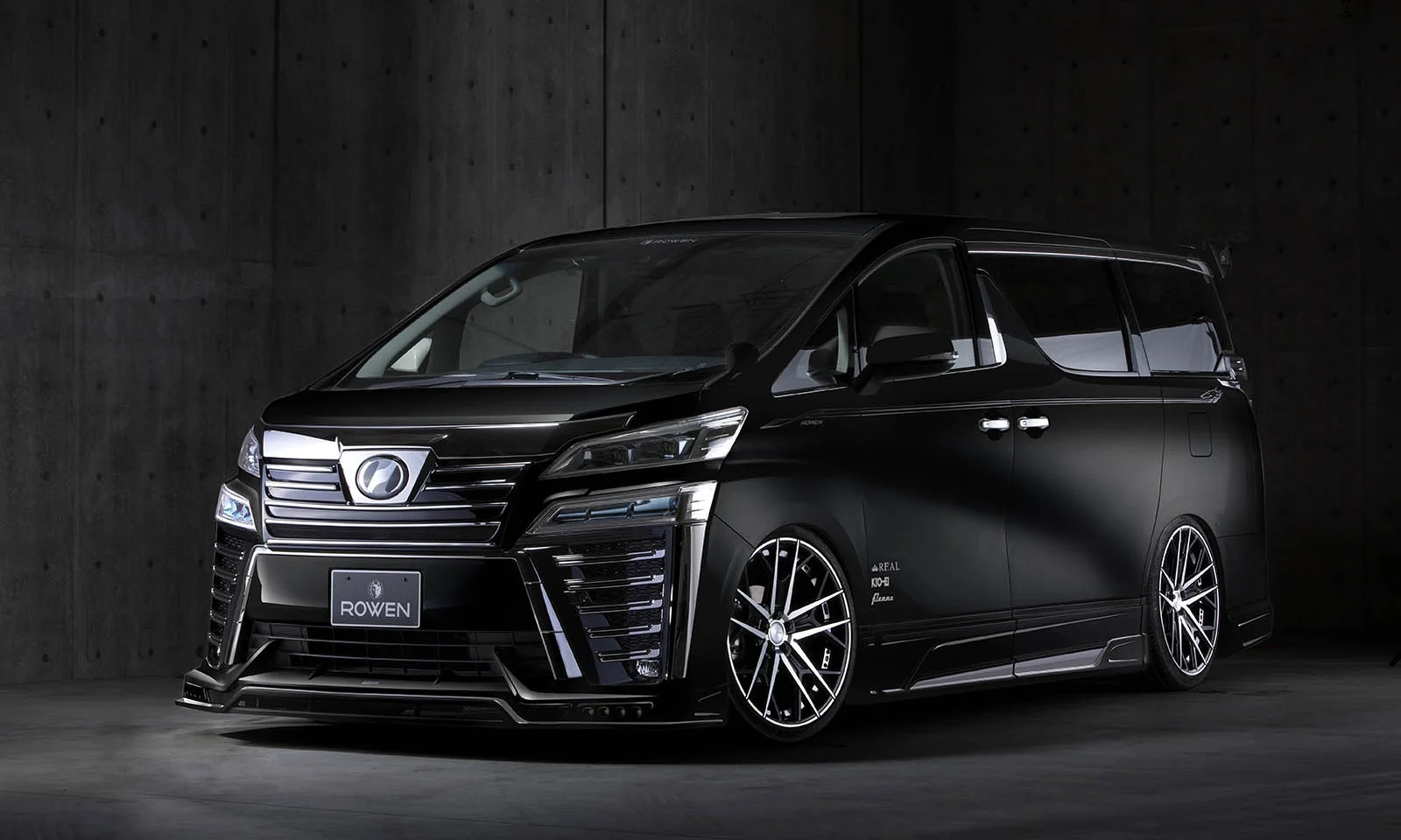 ชุดแต่ง TOYOTA 30 VELLFIRE Z-grade MODEL AGH3#W/GGH3#W/AYH30W 2018.01~Rowen Japan