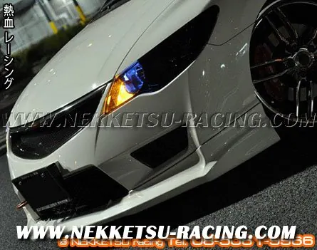 มุมเฉียงกันชน Type R และลิ้นหน้าบน Civic FD สีขาว