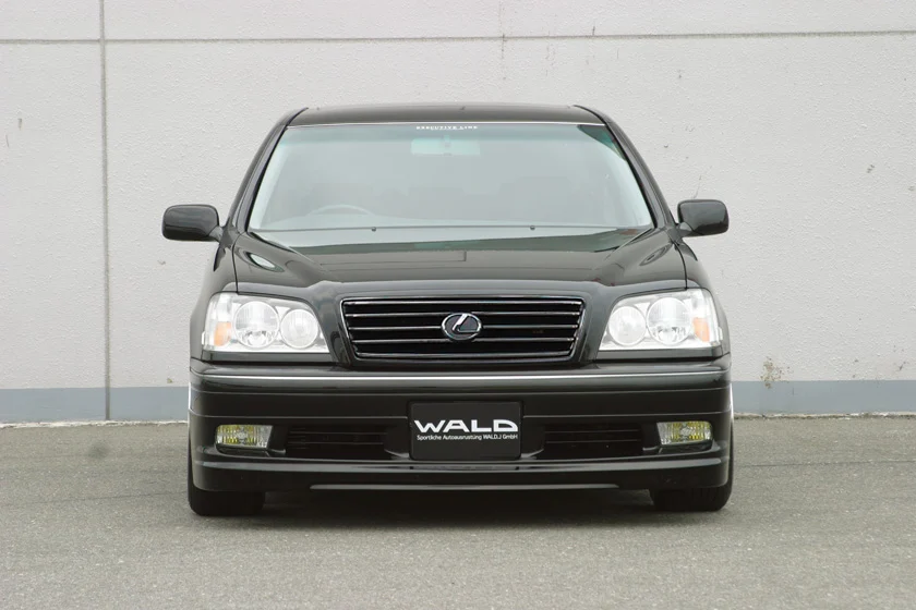 ชุดแต่ง TOYOTA CROWN ATHLETE/ROYAL EXECUTIVE LINE WALD Japan