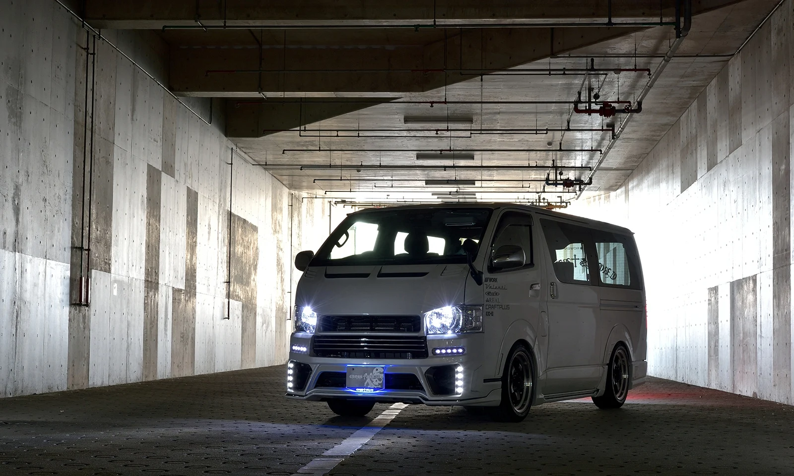 ชุดแต่ง TOYOTA 200HIACE 4 5 6 Bumper type KDH/TRH20# 2013.12~Rowen Japan
