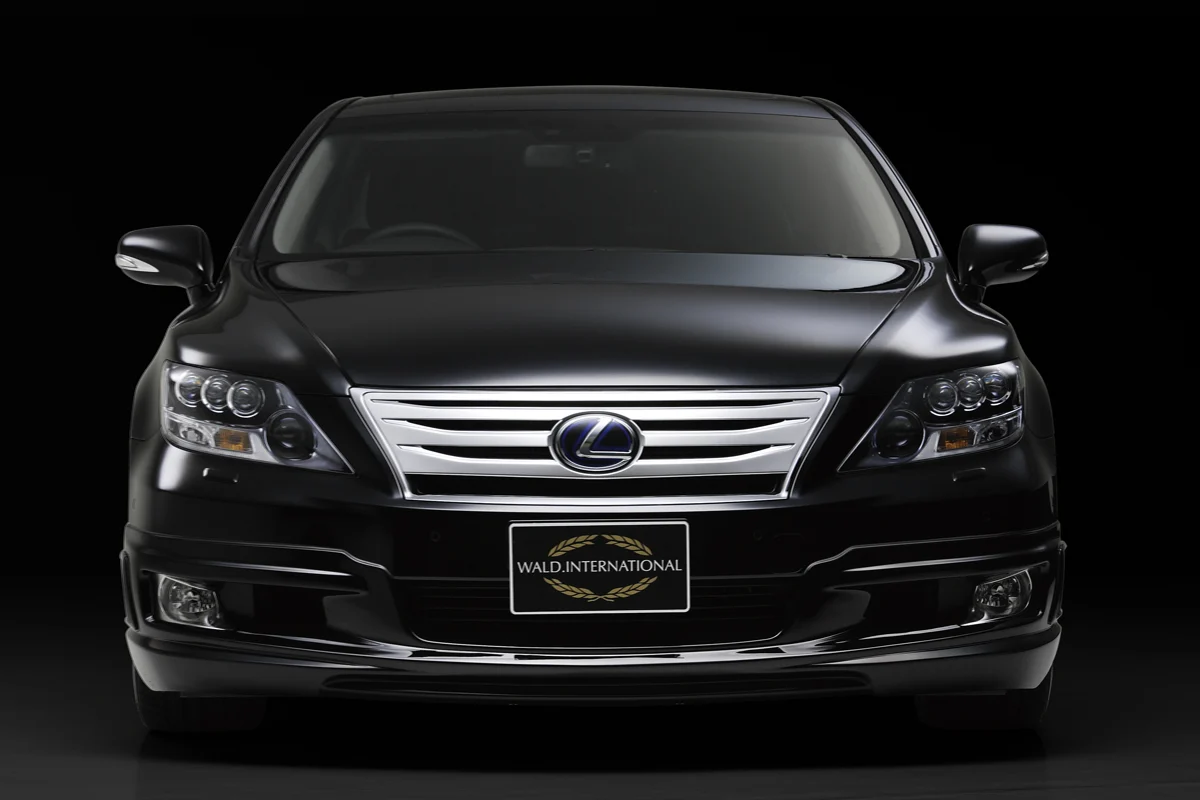 ชุดแต่ง LEXUS LS600h/hL EXECUTIVE LINE WALD Japan