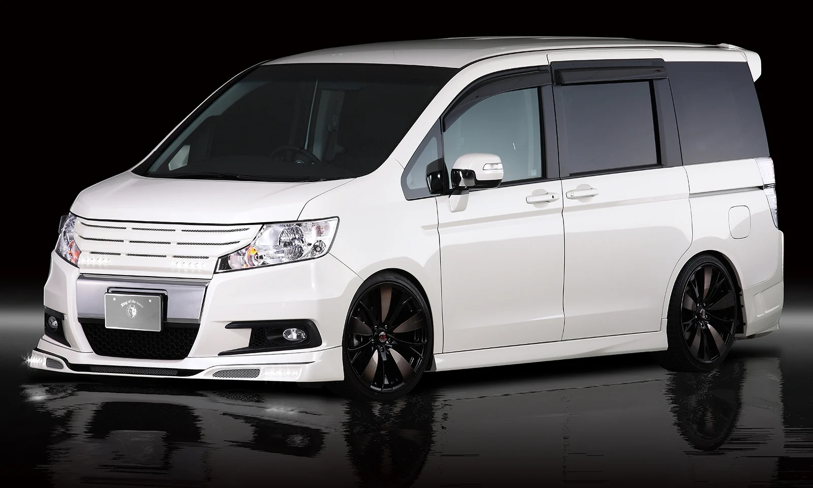 ชุดแต่ง HONDA STEP WGN SPADA Ver.2 RK5-6 2009.12~2012.03 Rowen Japan